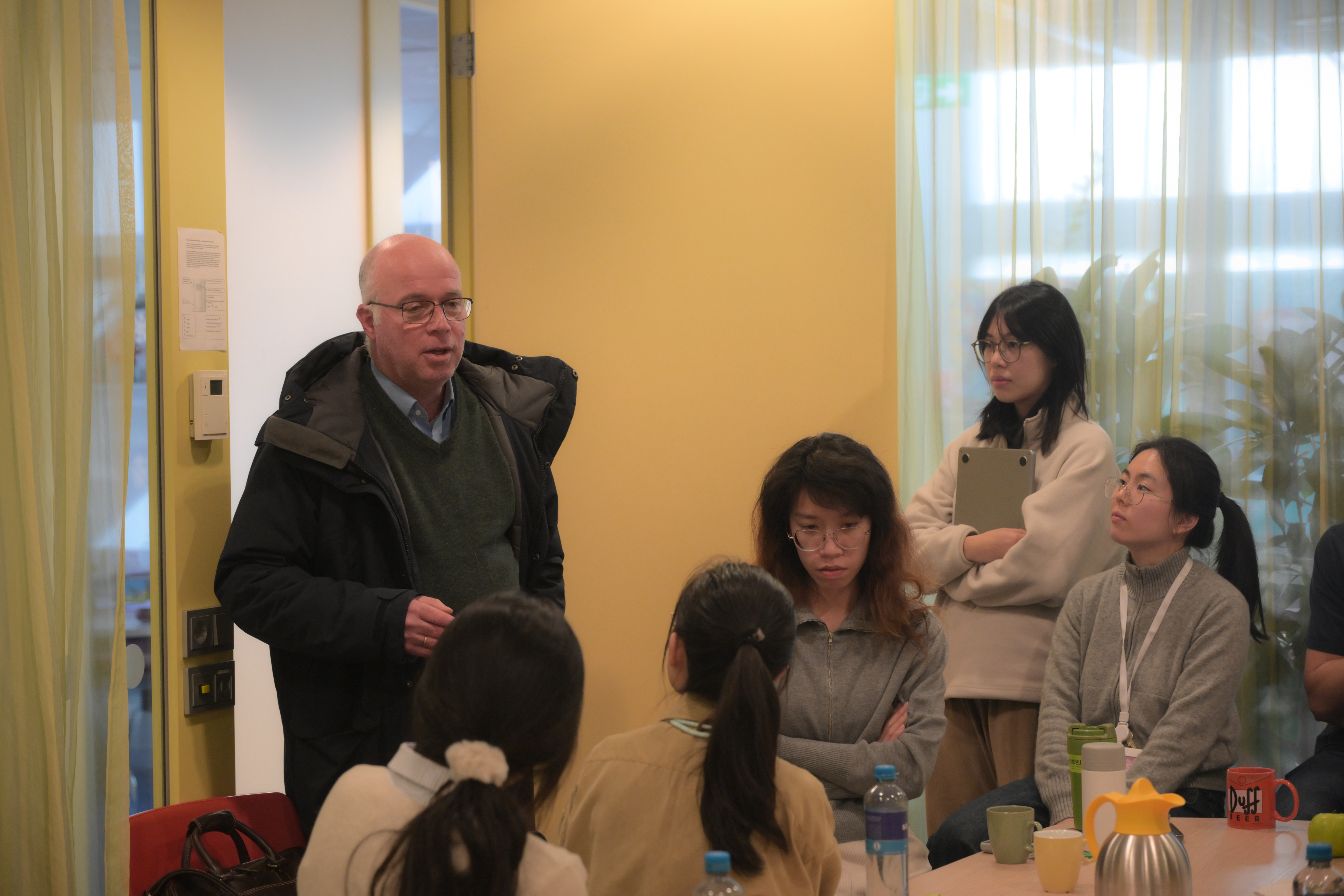 20260121-支队一行与Marcel Karperien课题组交流-周孟泽-无.jpg
