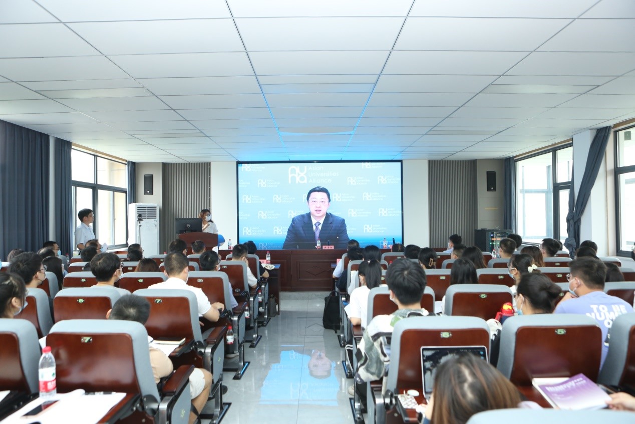20220903-ued官网会讲-社科-张传杰秘书长.jpg